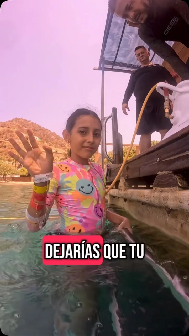 Portada del reel sobre vivir la caminata submarina
